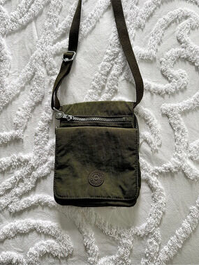 Kipling Lynne Convertible Crossbody Bag Green